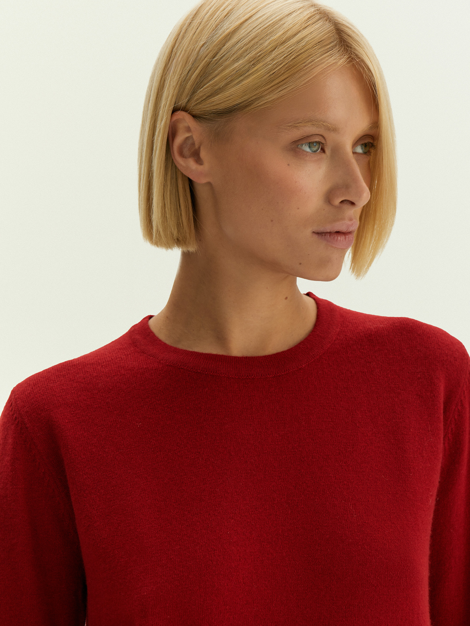 Джемпер из вискозного трикотажа с добавлением шерсти